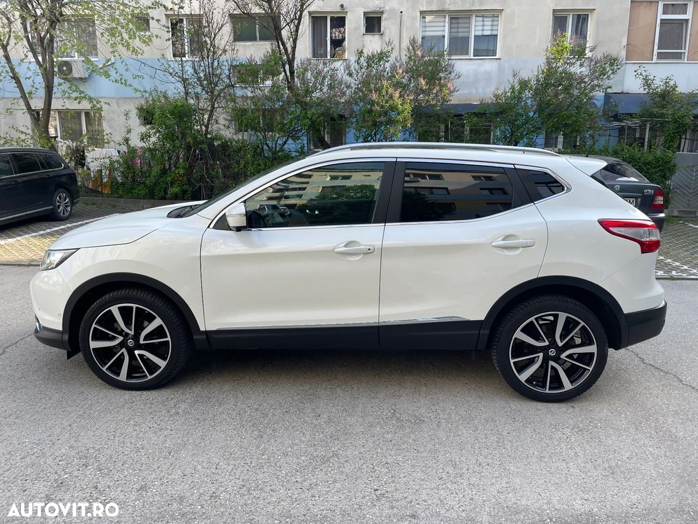 Nissan Qashqai 1.6 DCI Xtronic TEKNA+ - 14