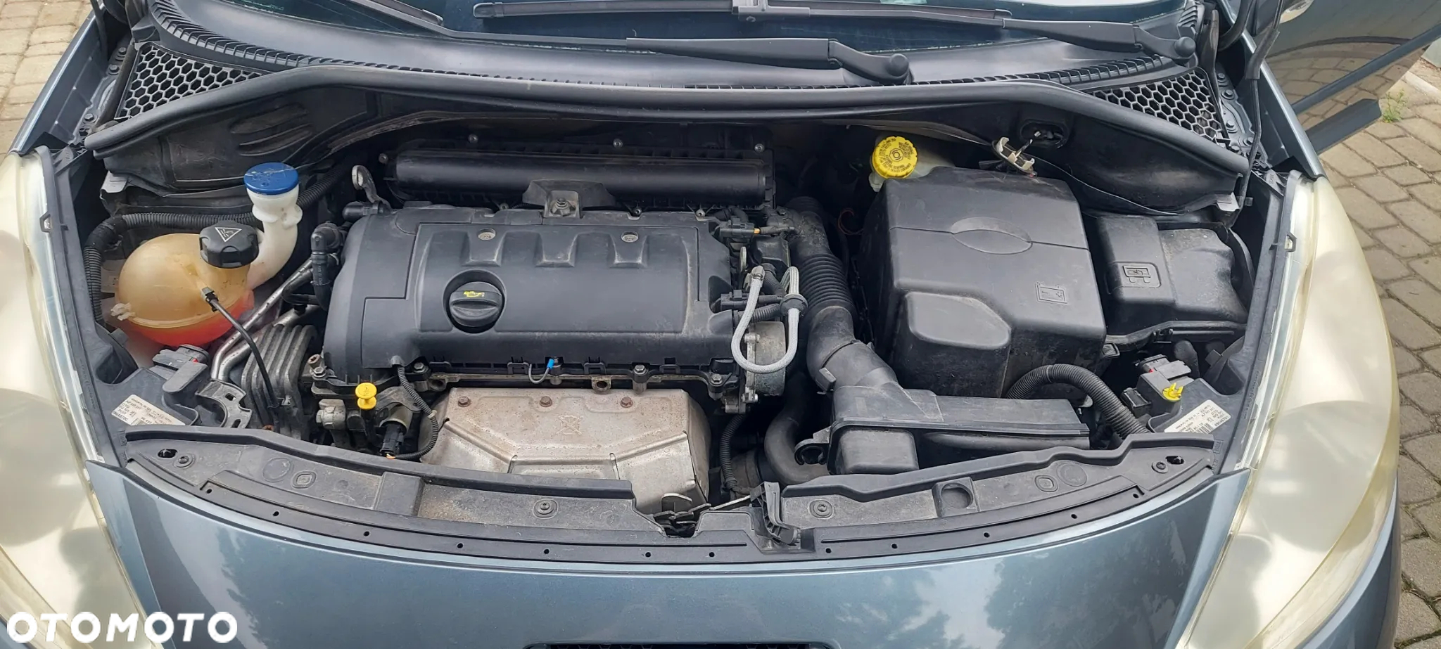 Peugeot 207 - 13