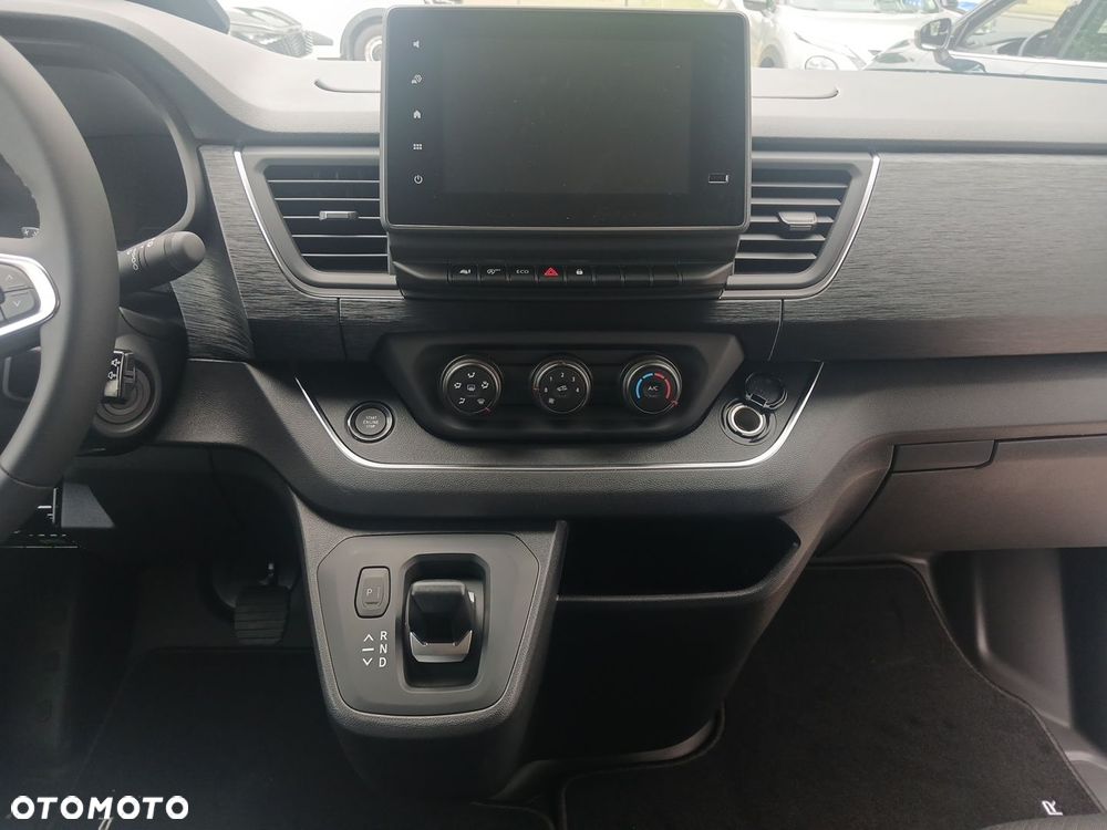 Nissan Primastar - 24