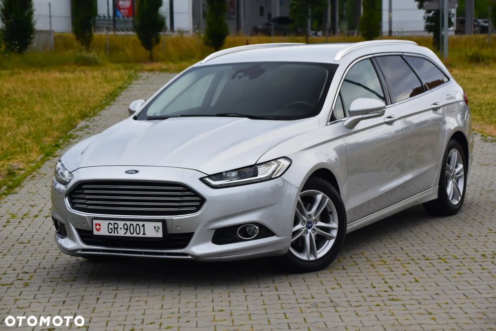 Ford Mondeo SW 2.0 TDCi ECOnetic Start-Stop Titanium - 27