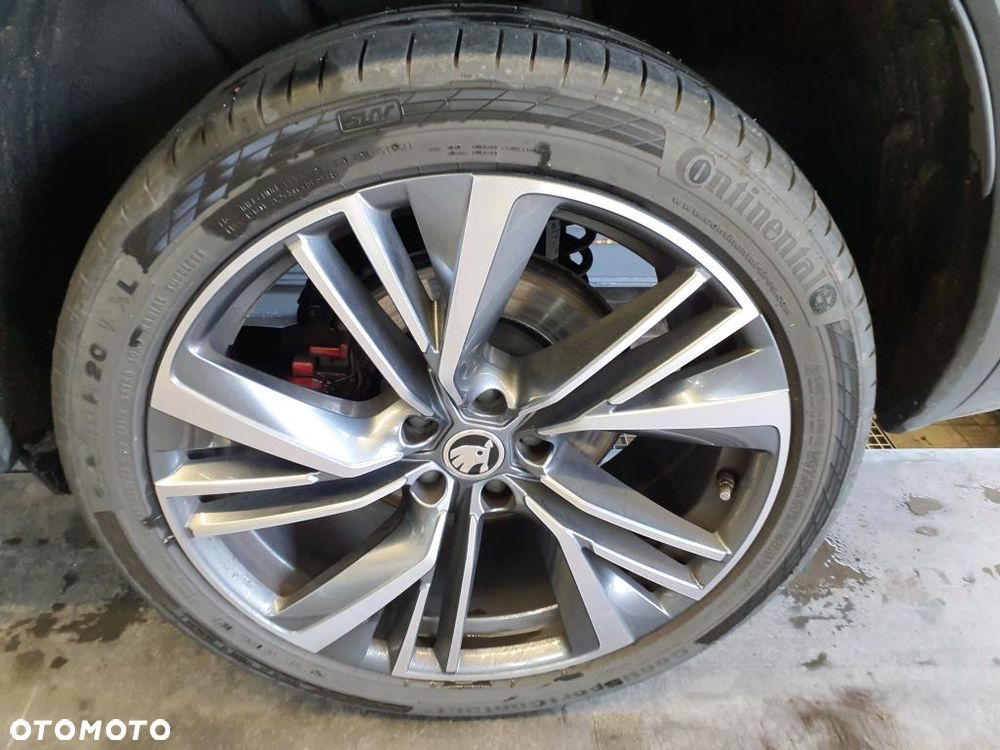 Skoda Kodiaq 2.0 TSI 4x4 DSG RS - 11