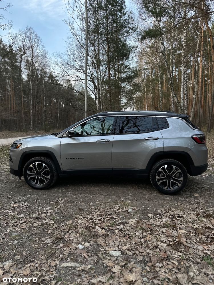 Jeep Compass - 25