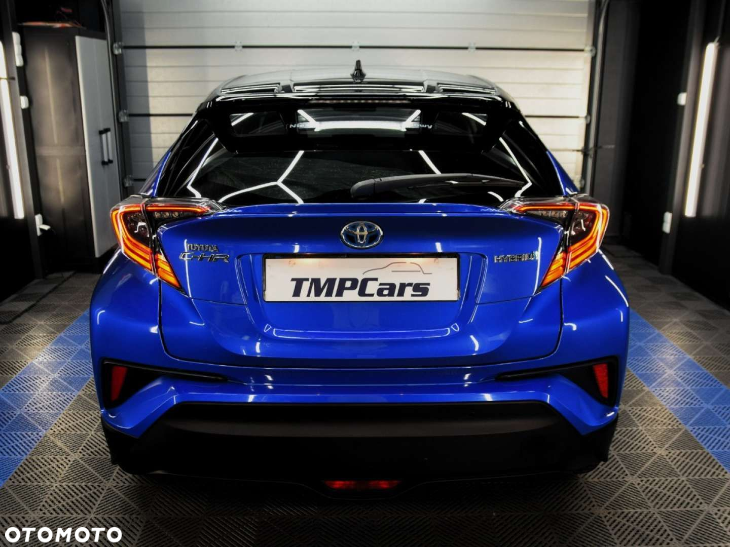 Toyota C-HR - 10