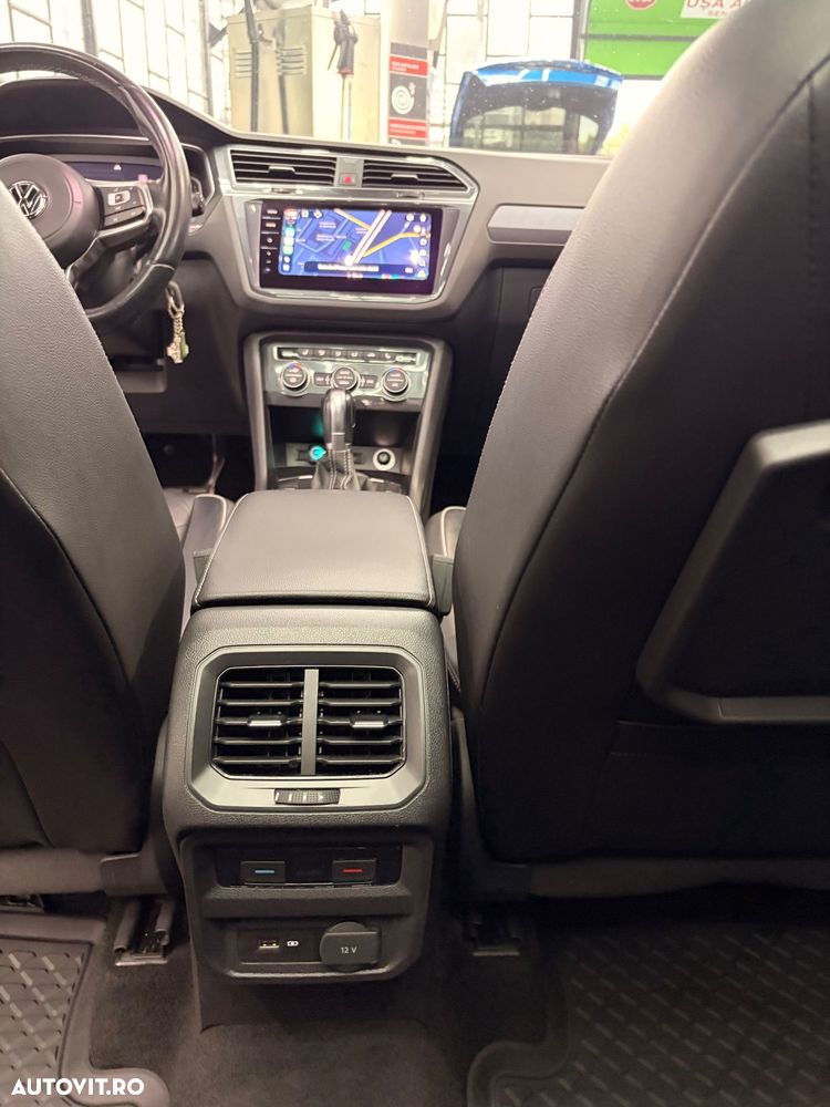 Volkswagen Tiguan - 9