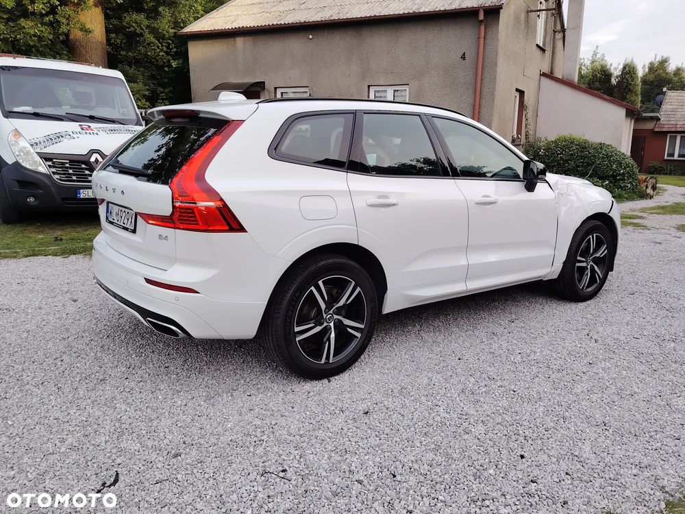 Volvo XC 60 B4 B R-Design - 3