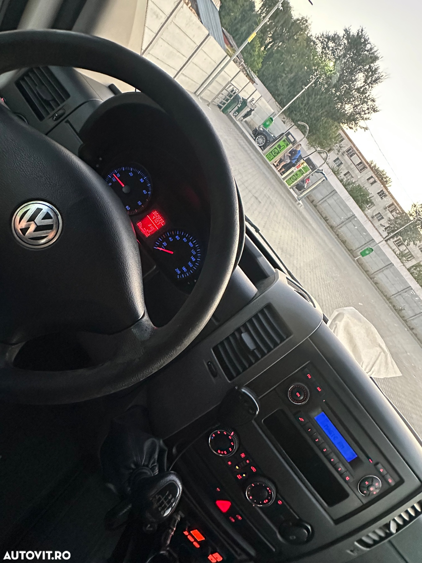 Volkswagen Crafter - 14