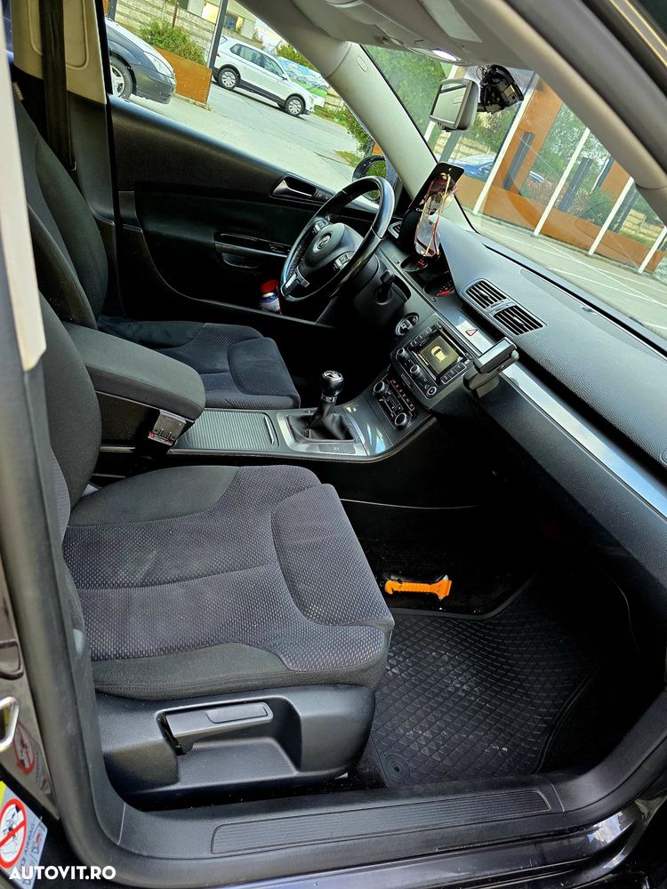 Volkswagen Passat Variant 1.6 TDI BlueMotion - 8