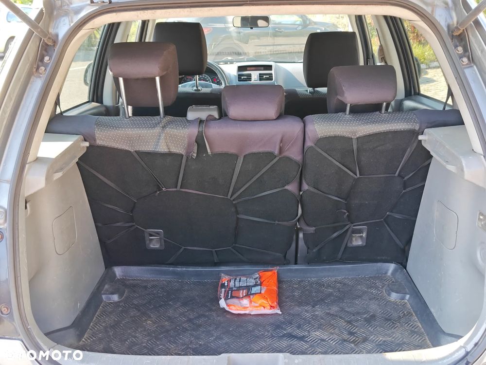 Suzuki SX4 1.9 DDiS DPF 4x2 Comfort - 16