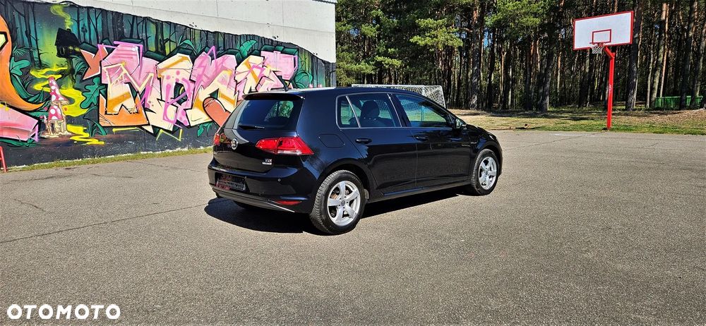 Volkswagen Golf 1.6 TDI BlueMotion Technology DSG Lounge - 4