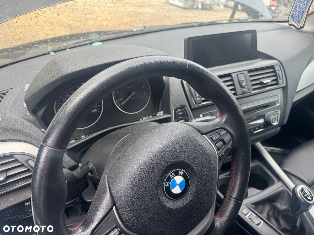 BMW F20 F21 118i deska konsola przekładka - 2