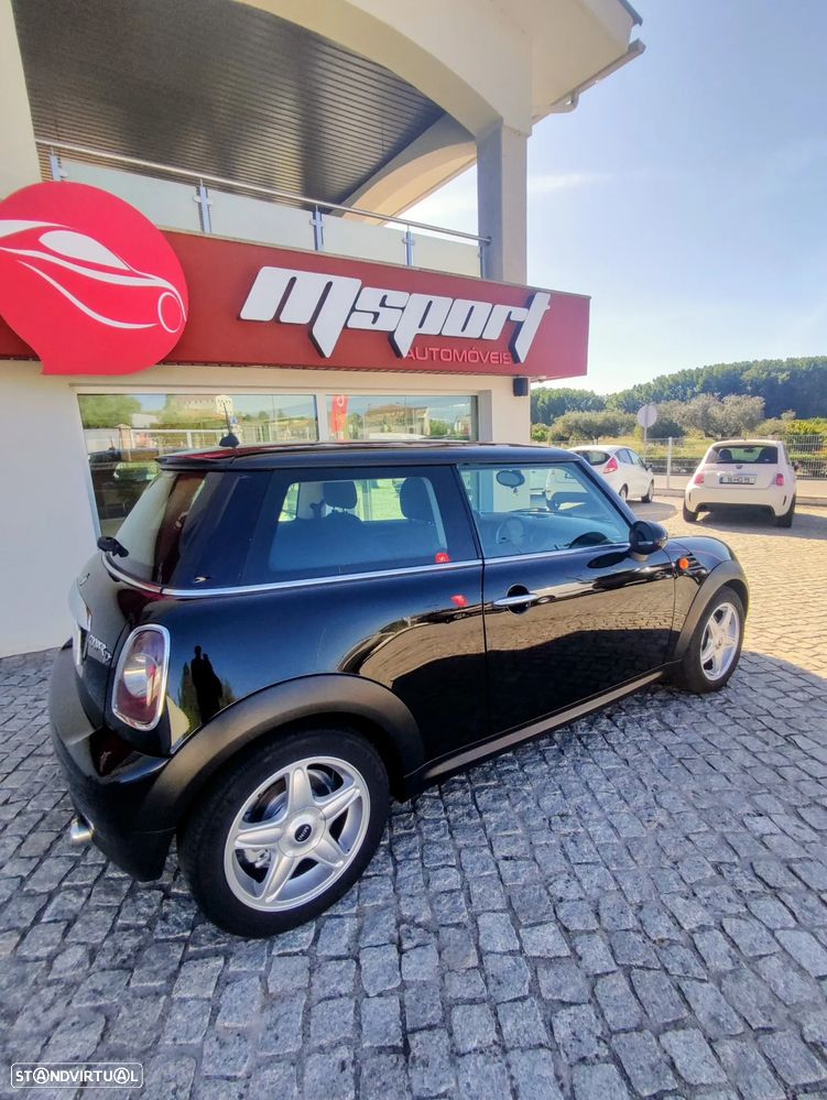 MINI 3 Portas Cooper D - 17