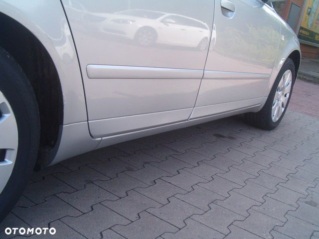 Audi A4 Avant - 15