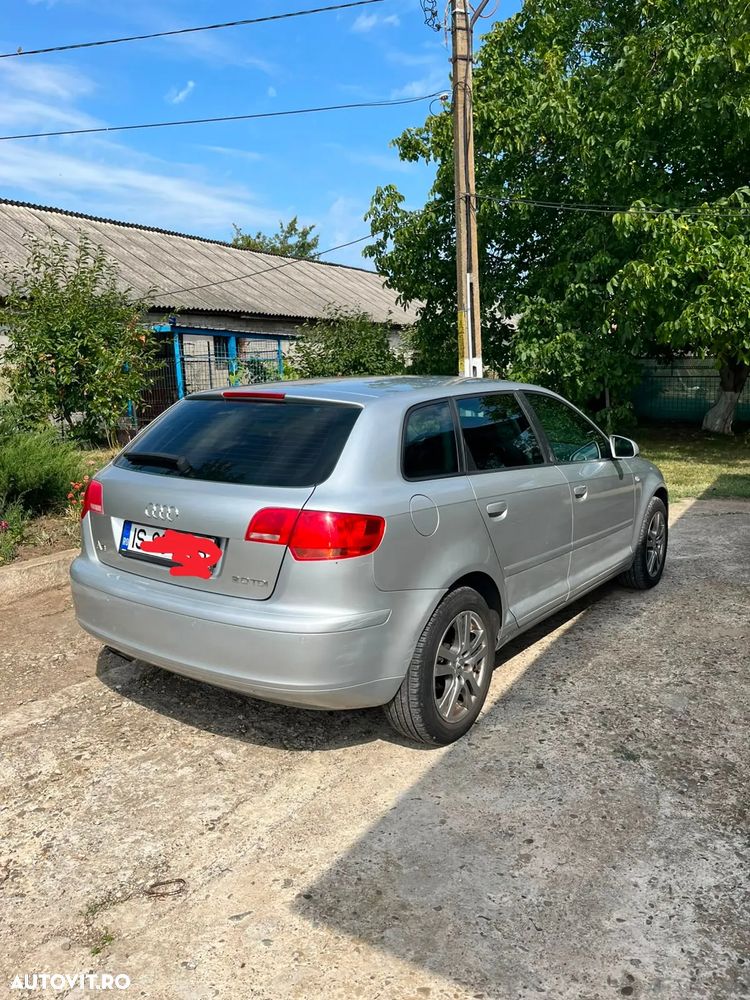 Audi A3 2.0 TDI DPF (DSG) S tronic S Line Sportpaket plus - 2