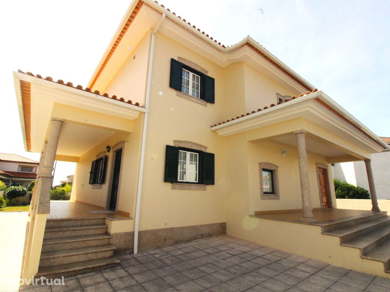 Elegante Moradia T4 Familiar - Grande imagem: 3/57