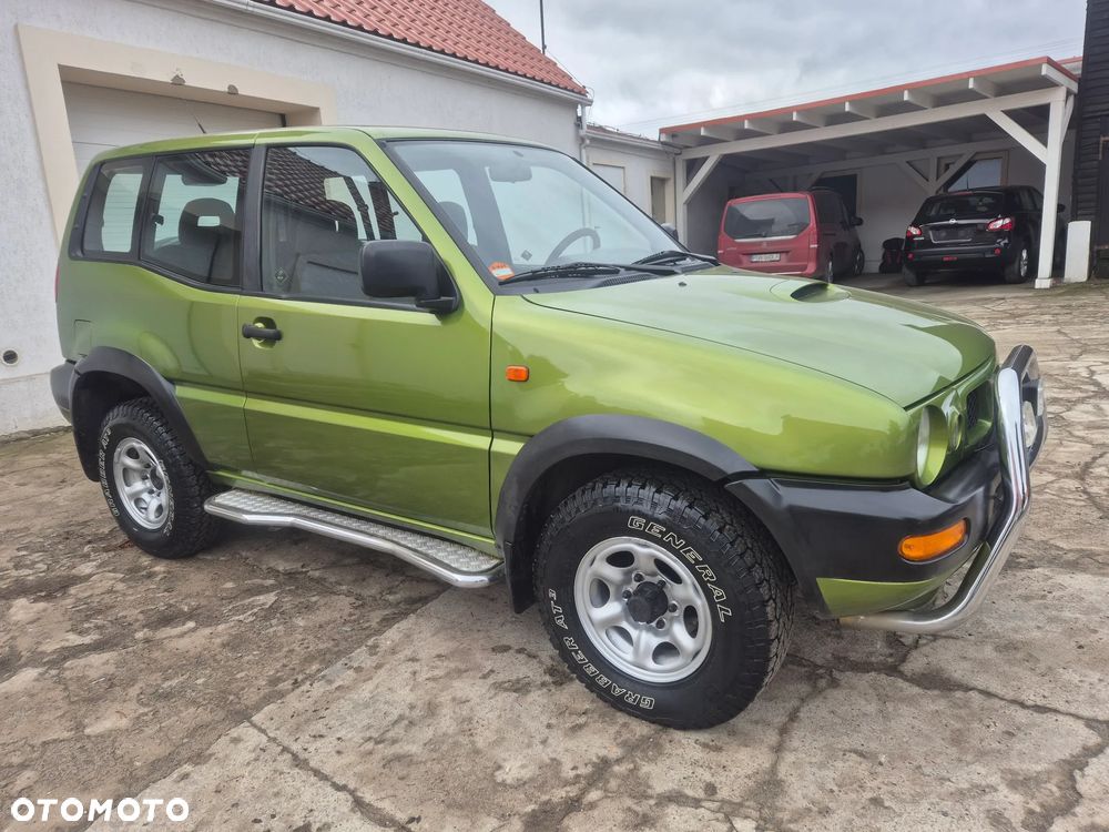 Nissan Terrano - 11