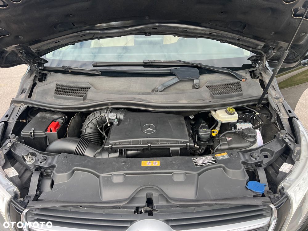 Mercedes-Benz Klasa V 250 (BlueTEC) d extralang 4Matic 7G-TRONIC Avantgarde - 15
