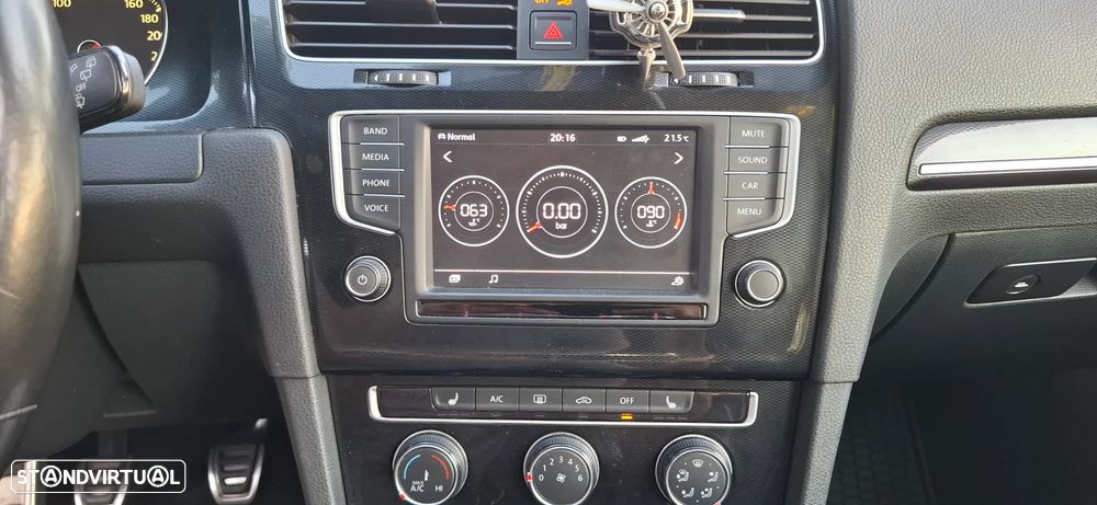 Volkswagen Golf 2.0 TSi GTi Performance — fotografia 11