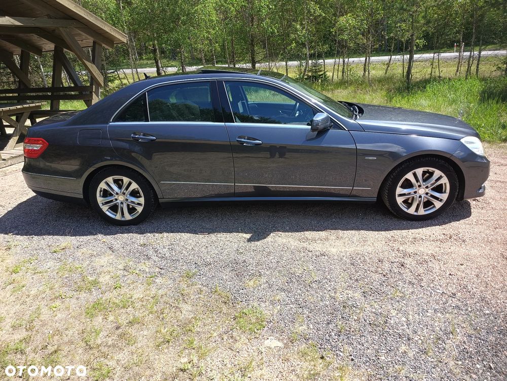 Mercedes-Benz Klasa E 350 CDI BlueEff Avantgarde - 6