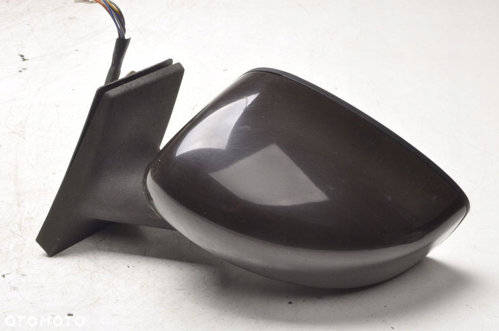 LANCIA MUSA LUSTERKO LEWE 7 PIN EUROPA - 2