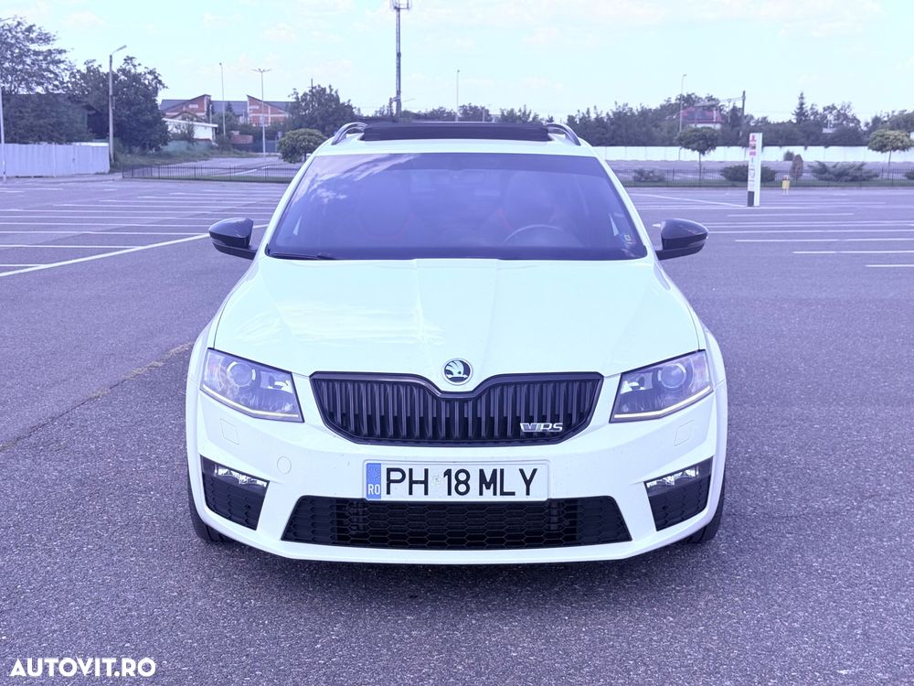 Skoda Octavia 2.0 TDI RS DSG - 9