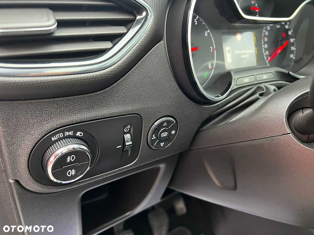 Opel Crossland X 1.2 Start/Stop Innovation - 17