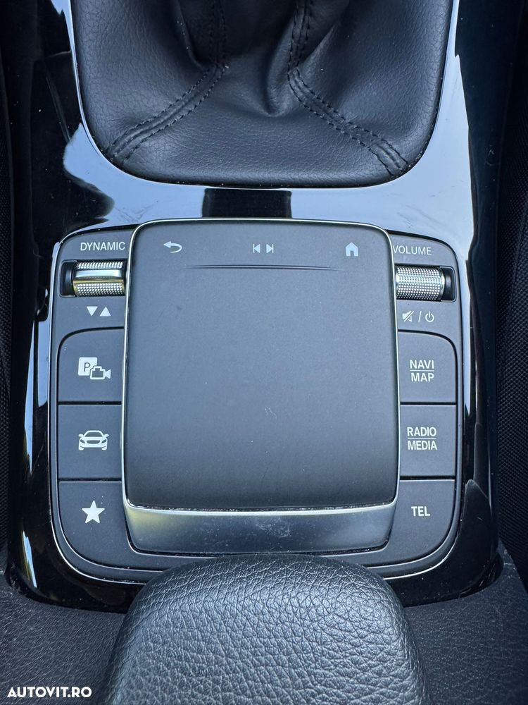 Mercedes-Benz CLA 180 - 10