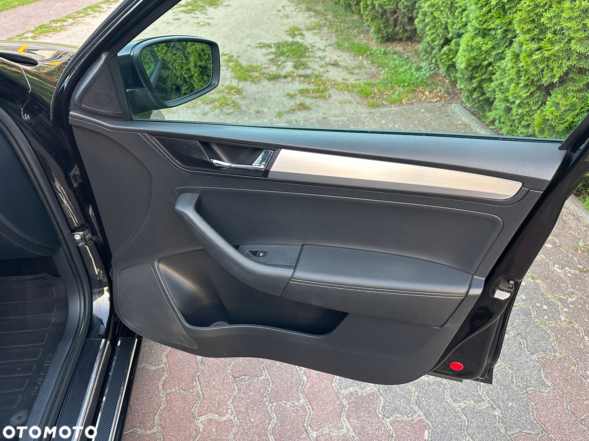 Skoda RAPID 1.0 TSI Drive - 13