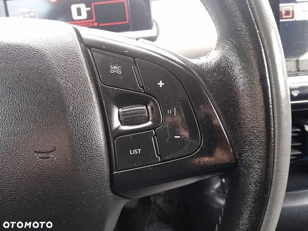 Citroën C4 Cactus - 19