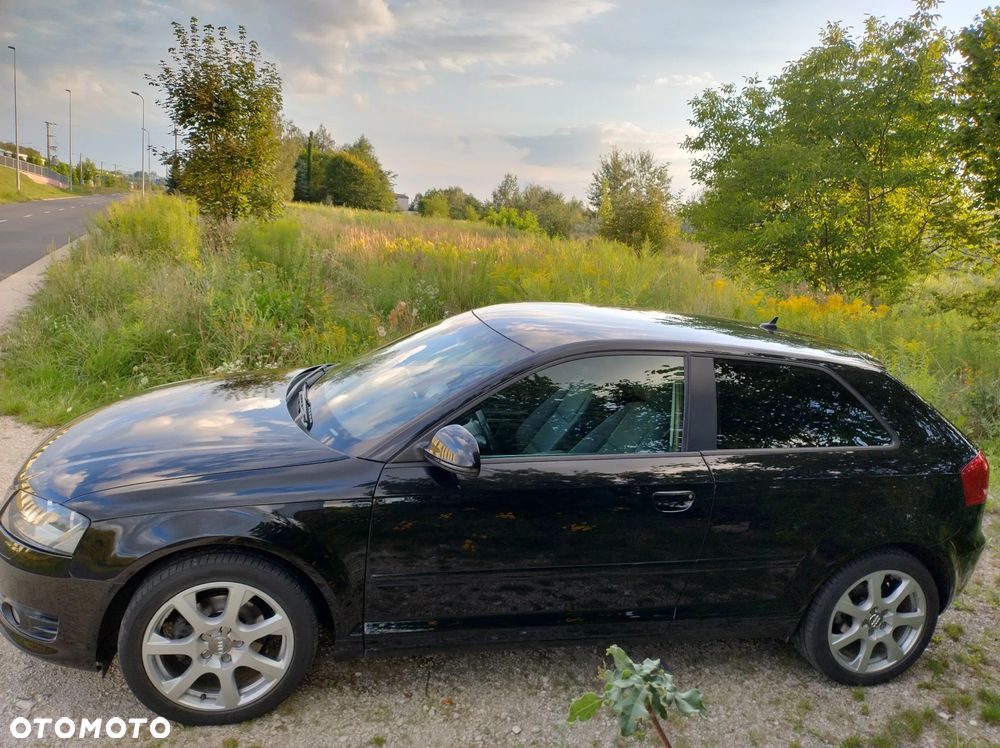 Audi A3 3-drzwiowe 1.4T FSI Attraction - 26