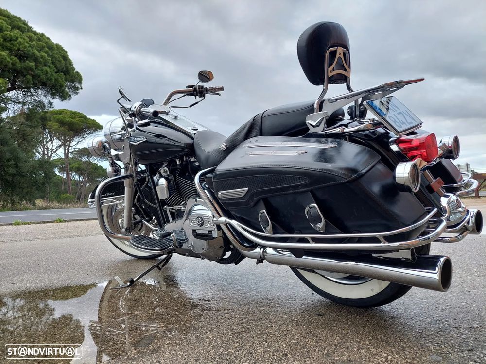 Harley-Davidson FLHRCI Road King Classic - 1