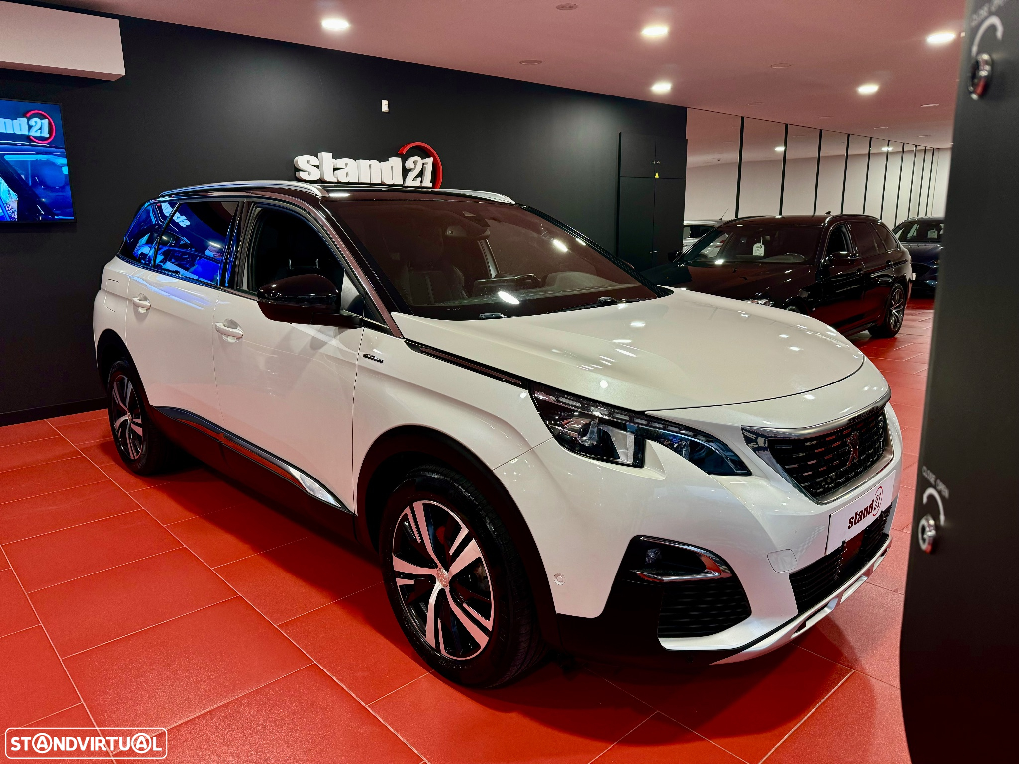 Peugeot 5008 1.6 BlueHDi GT Line EAT6 - 20