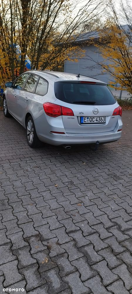 Opel Astra 2.0 CDTI Sport - 2