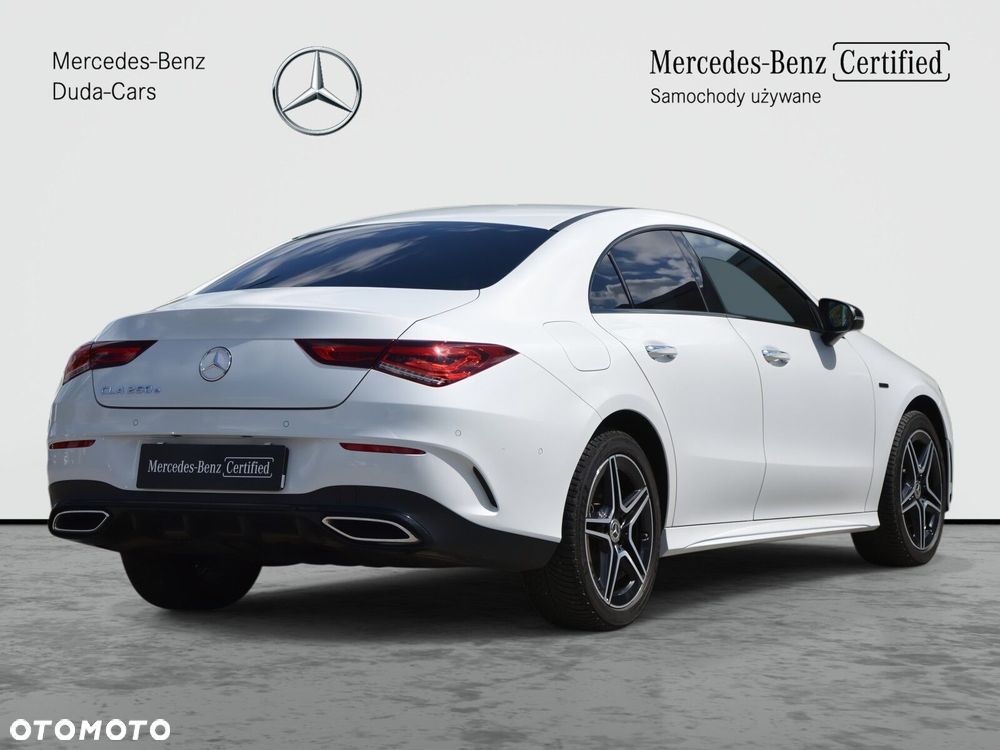 Mercedes-Benz CLA - 9