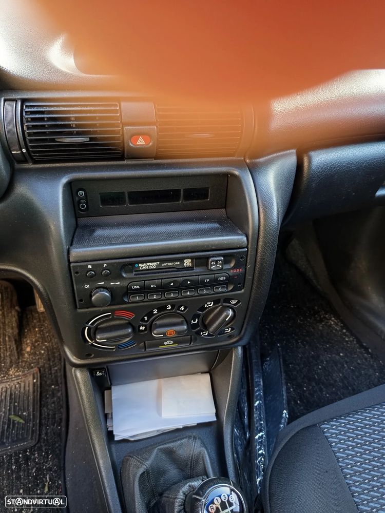 Opel Astra Caravan 1.4i 16V Sport - 10