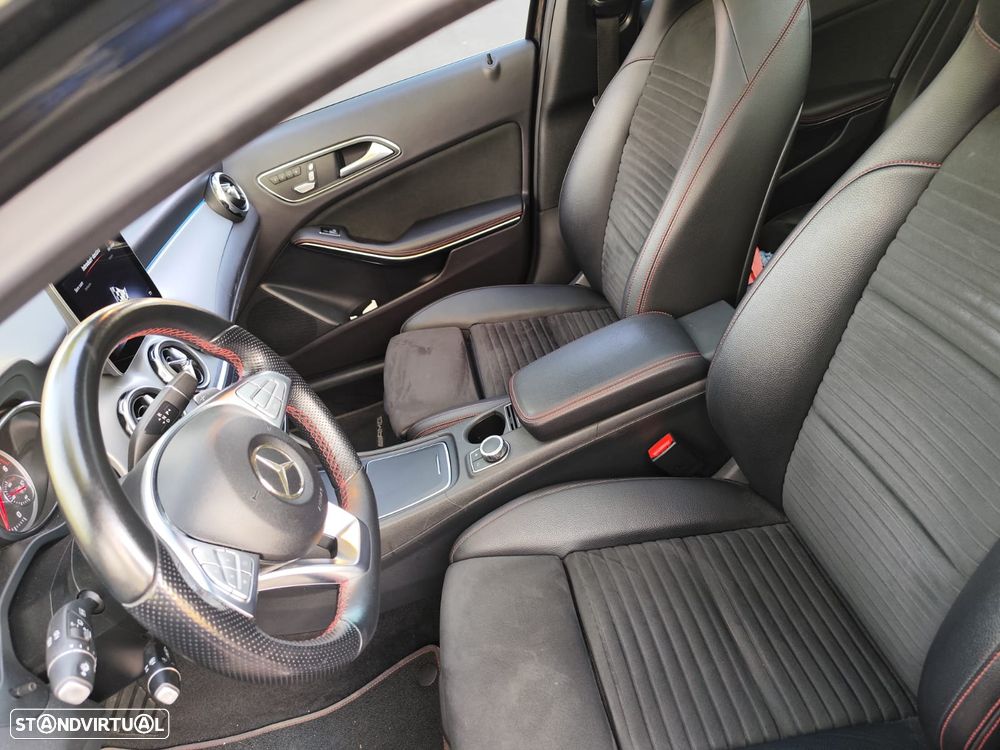 Mercedes-Benz GLA 180 d 7G-DCT AMG Line - 12