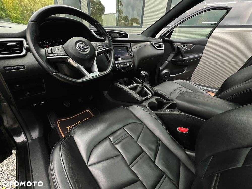 Nissan Qashqai 1.2 DIG-T TEKNA+ - 21