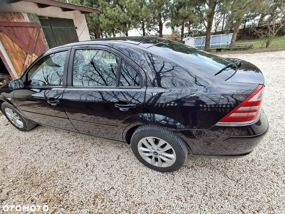 Ford Mondeo - 3