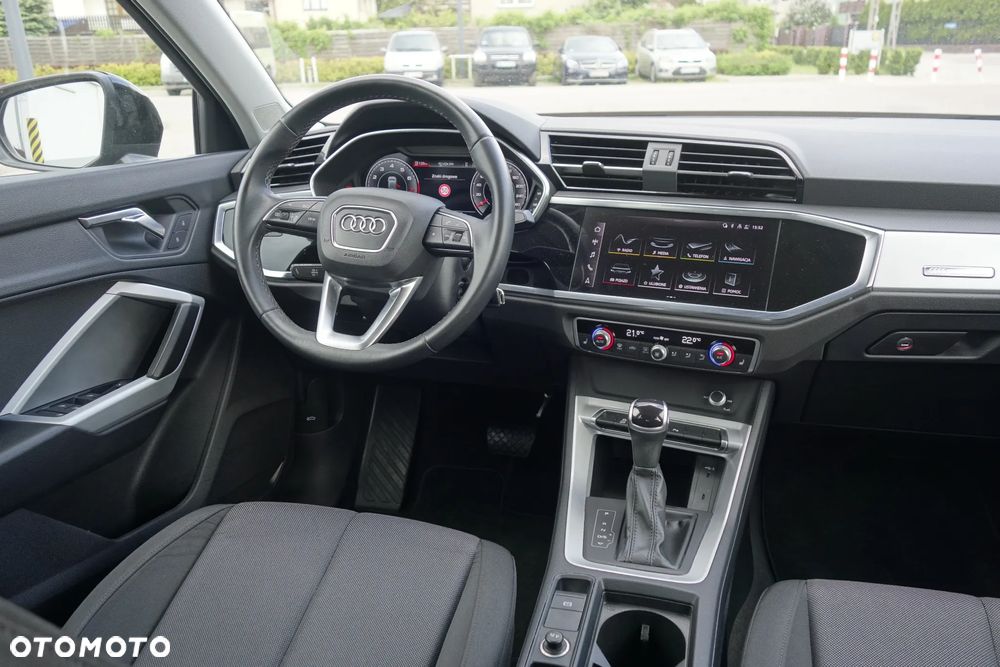 Audi Q3 35 TFSI S tronic - 10