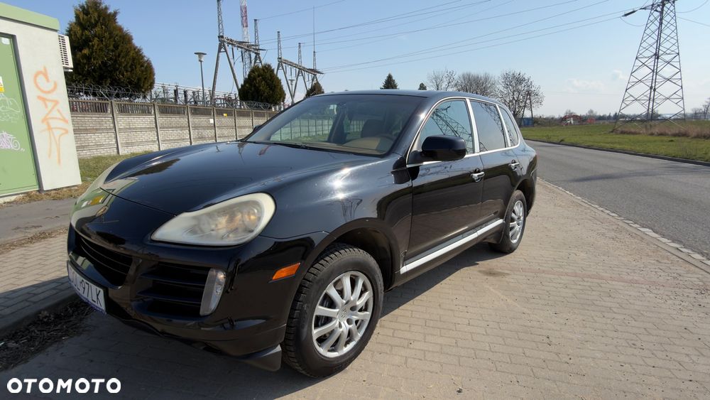 Porsche Cayenne Tiptronic S - 2