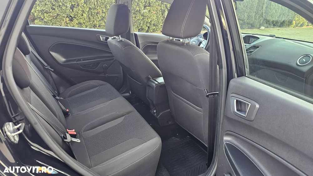 Ford Fiesta 1.0 EcoBoost Start-Stop Titanium - 8