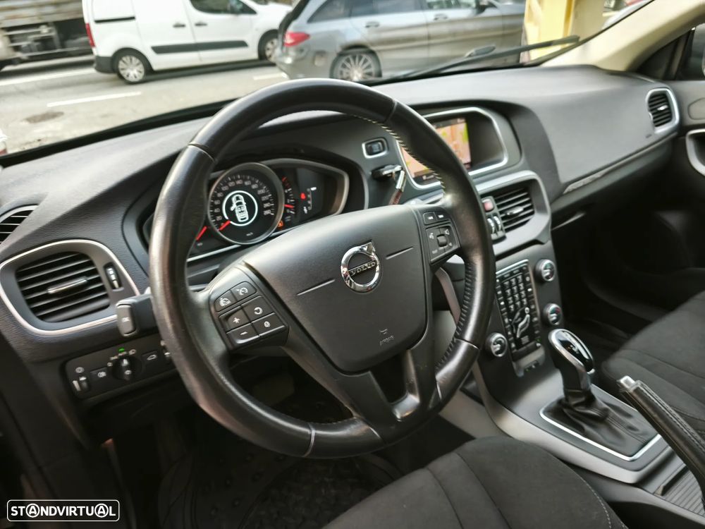 Volvo V40 Cross Country 2.0 D2 Kinetic Geartronic - 21