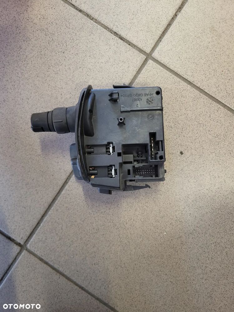 MANETKA PRZEŁĄCZNIK RADIA RENAULT MODUS CLIO III 88103003116 - 2