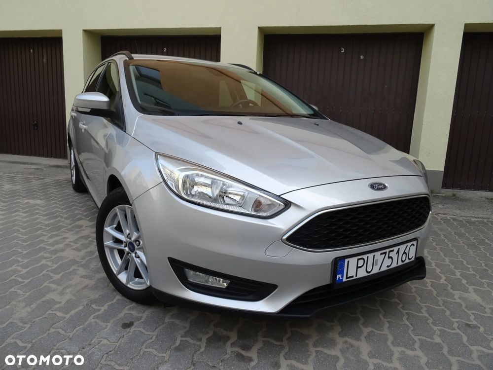 Ford Focus SW 1.6 TDCi DPF SYNC Edition - 11
