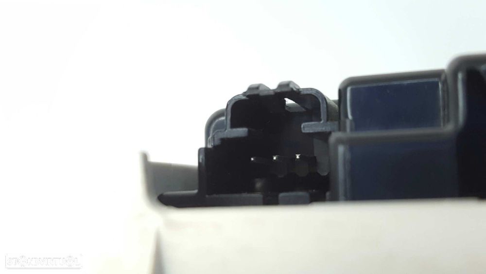 FAROLETE FORD FIESTA (CE1) TITANIUM - 2