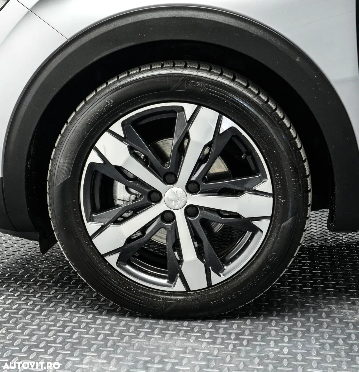 Peugeot 5008 1.2L PureTech EAT8 S&S Allure Pack - 26