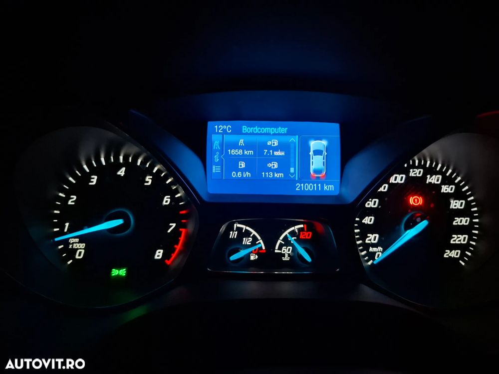Ford Focus - 20
