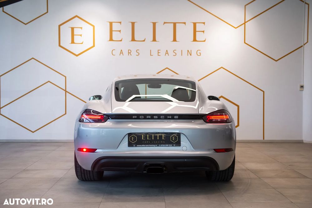 Porsche Cayman PDK - 12