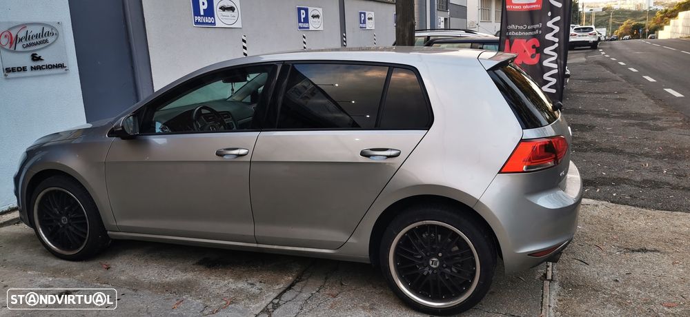 VW Golf 1.6 TDi Confortline - 2