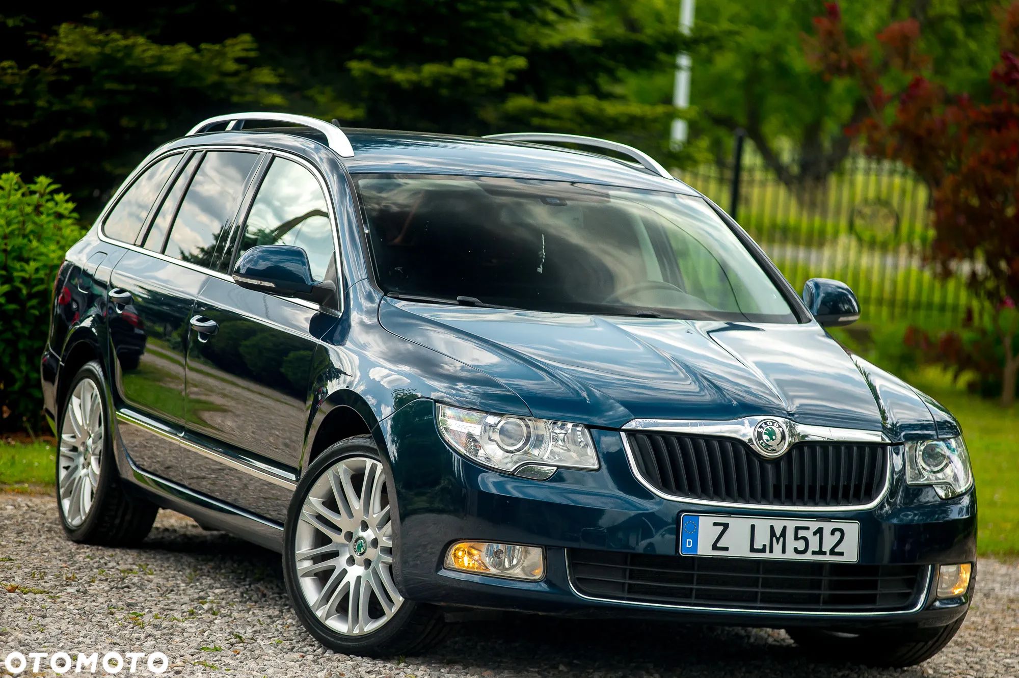 Skoda Superb Combi 2.0 TDI Exclusive - 1