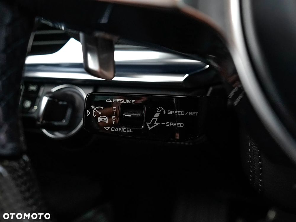 Porsche Panamera Turbo - 21